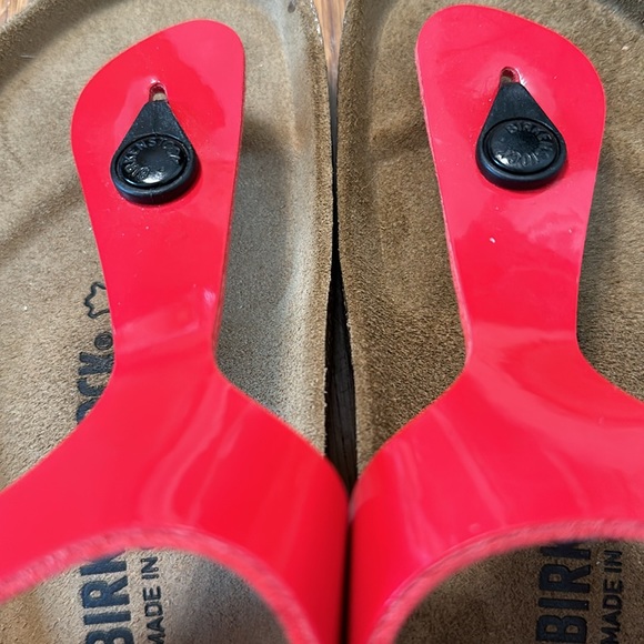 Red parent Birkenstock Gizeh - Picture 5 of 5
